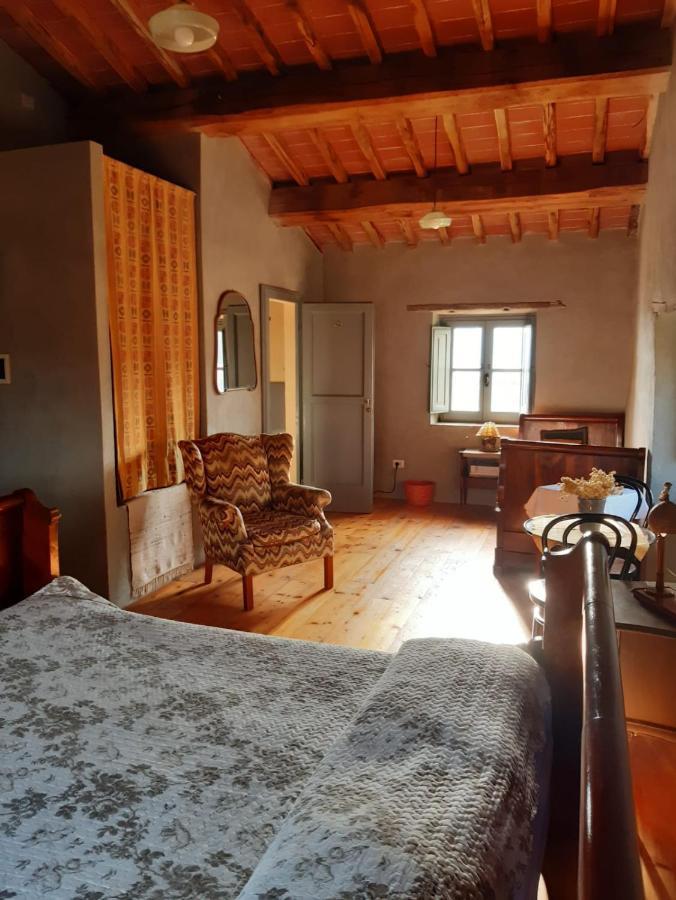 Borgo Cardaneto Bed & Breakfast Монтоне Екстериор снимка