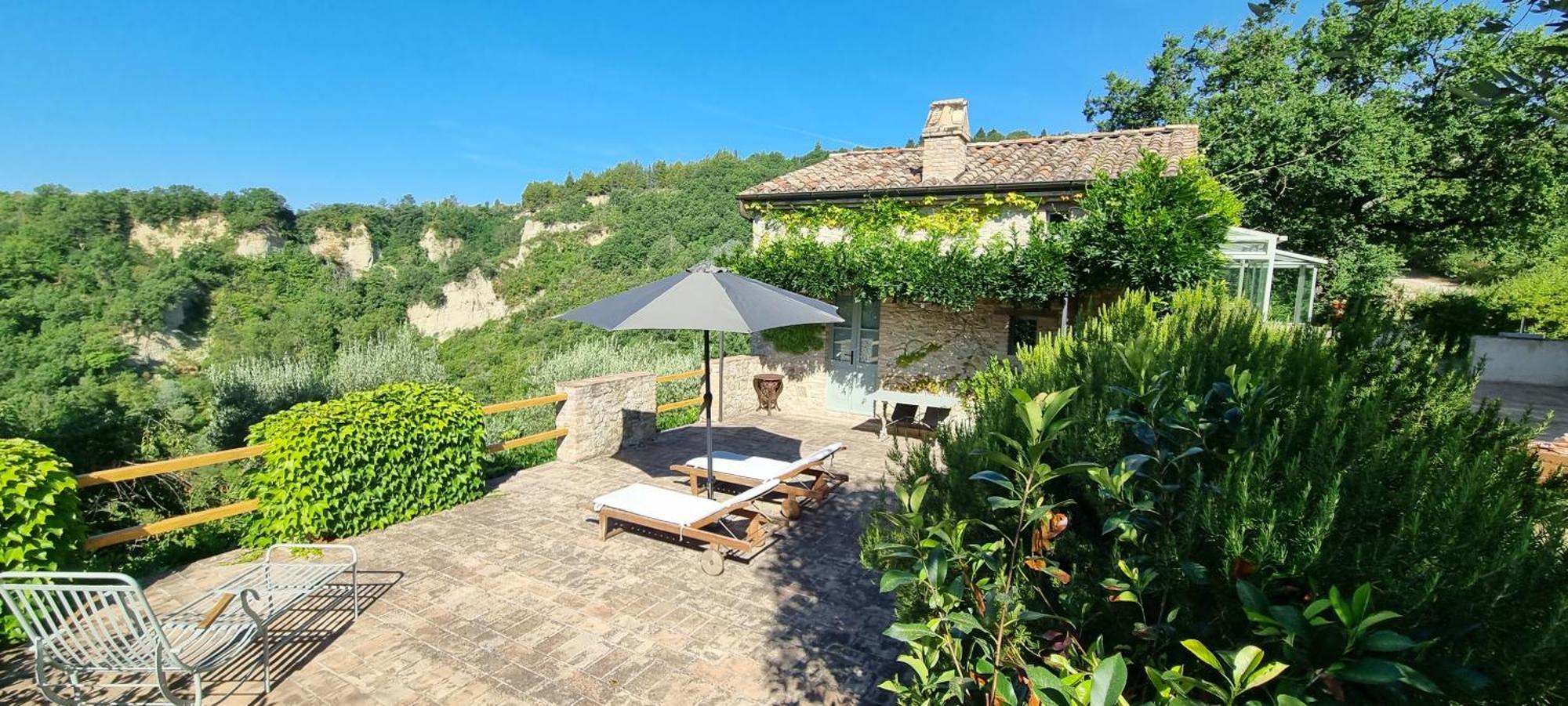 Borgo Cardaneto Bed & Breakfast Монтоне Екстериор снимка